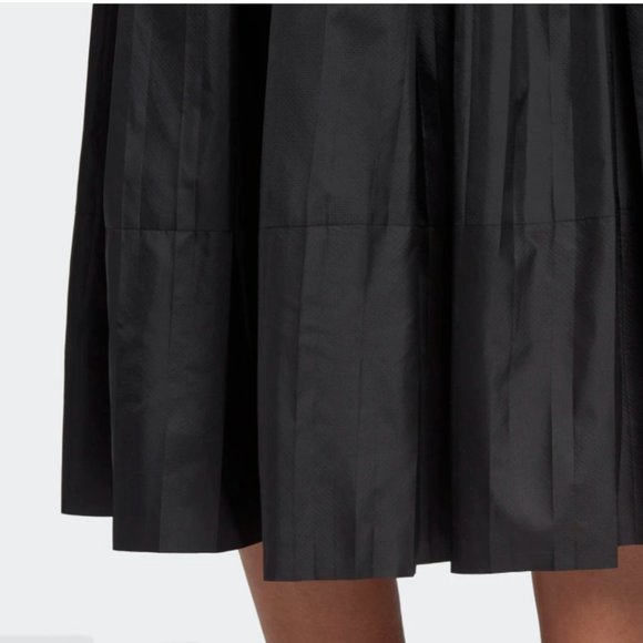 adidas Skirts Adidas Pleated Midi Skirt Small And Xs Poshmark